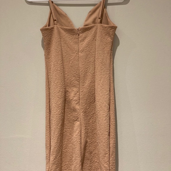 TAN COLOURED, LACE PRINTED FITTED DRESS - Picture 2 of 2